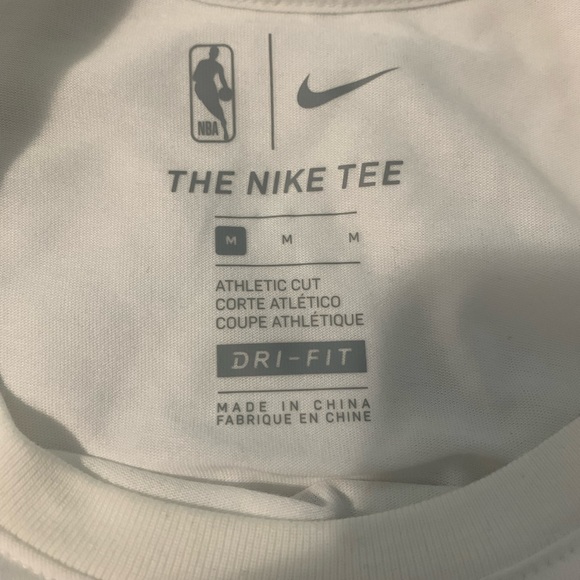 We the North athletic fit dri fit Nike t shirt - white (from 2019 Raptors) - Picture 3 of 3